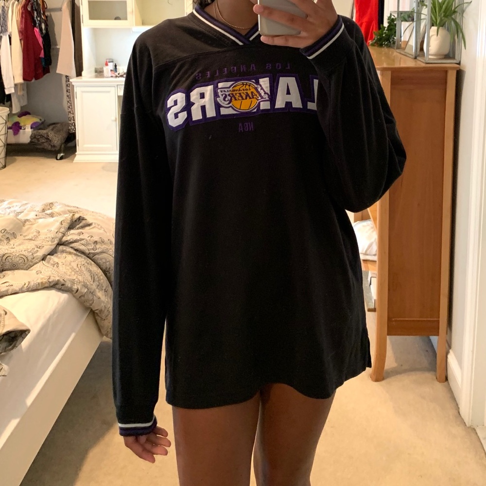 VINTAGE lakers crewneck